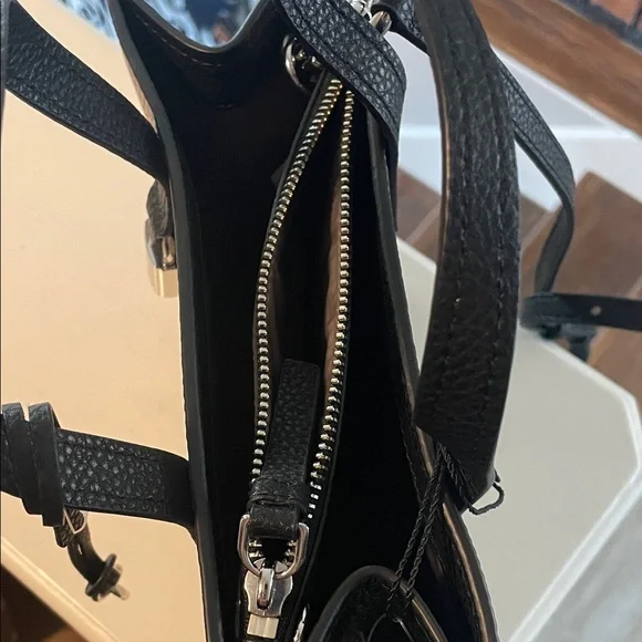 Marc Jacobs Taupe, Cream & Black Leather Tote - Picture 6 of 10